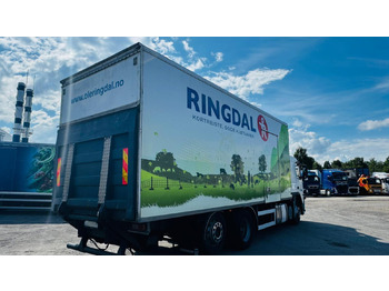 Refrigerator truck VOLVO FM9: picture 4