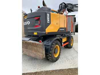 Wheel excavator VOLVO EWR150E