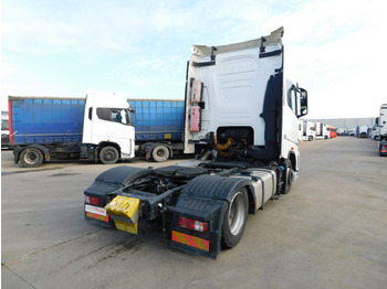 Tractor unit Ford F max ll 4x2 scab e6 12tx2620: picture 3 Tractor unit Ford F max ll 4x2 scab e6 12tx2620: picture 3