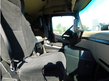 Tractor unit Mercedes Actros: picture 5