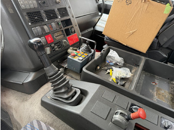 Lease a  EuroTech 240E38 6x2-4 EuroTech 240E38 6x2-4, Lift-/Lenkachse, Seilwinde, Kran Hiab 100 EuroTech 240E38 6x2-4 EuroTech 240E38 6x2-4, Lift-/Lenkachse, Seilwinde, Kran Hiab 100: picture 5