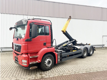 Hook lift truck MAN TGS 26.440