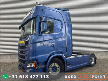 Tractor unit SCANIA S 450