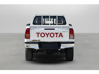 Pickup truck, Combi van Toyota Hilux  4X4 Double Cabin: picture 3
