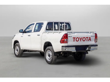 Pickup truck TOYOTA Hilux