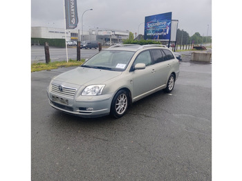 Car Toyota Avensis: picture 3