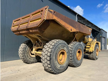 Articulated dumper Cat 740: picture 4