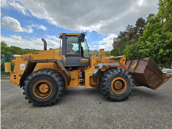 Wheel loader CASE
