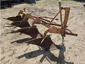 Plow KVERNELAND