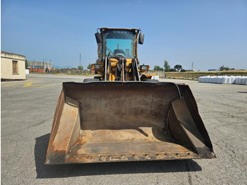 Wheel loader VOLVO L 70 D: picture 4