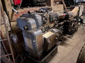 Metal lathe