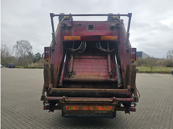 Garbage truck Volvo FM9 6x2: picture 5