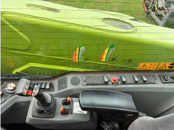 Telescopic handler CLAAS Scorpion 960 VP: picture 2