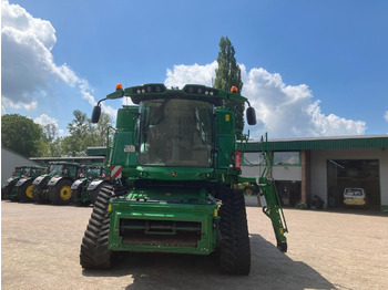 Lease a John Deere T670 John Deere T670: picture 3