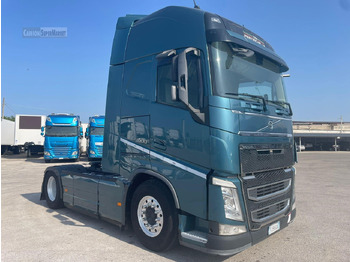 Tractor unit VOLVO FH 500