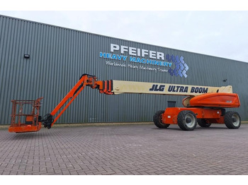 Articulated boom JLG