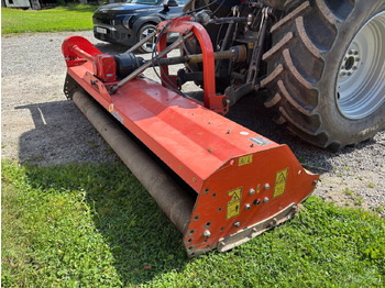 Flail mower/ Mulcher KUHN