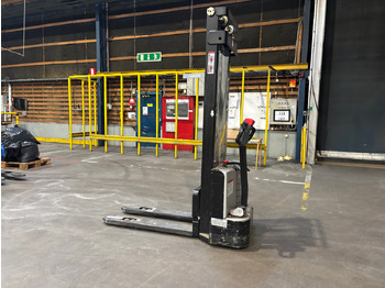 Material handling equipment