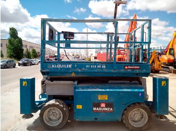 Scissor lift GENIE