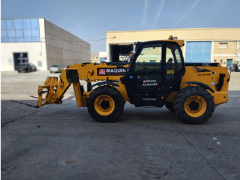 Telescopic handler JCB