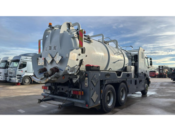 Vacuum truck Renault Kerax 370 (10970L / CAMION FRANCAIS / VIDANGEUR / 6X4 / LAMES / GRAND PONT): picture 4