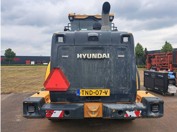 Wheel loader Hyundai HL940: picture 4