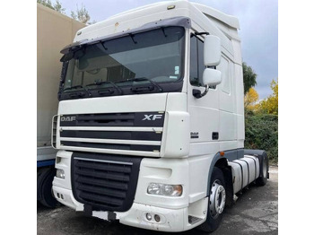 Tractor unit DAF XF 105
