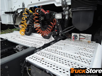 Tractor unit Mercedes-Benz Actros 1843 LS: picture 2