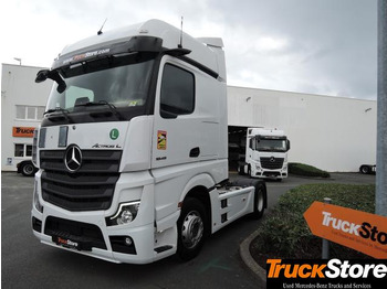 Tractor unit MERCEDES-BENZ Actros 1845