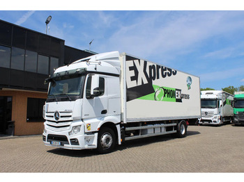 Box truck MERCEDES-BENZ Actros 1832