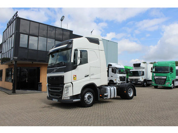 Tractor unit VOLVO FH 500
