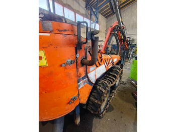 Drilling rig Tamrock COMMANDO 120RF: picture 3