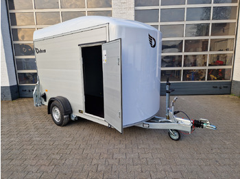 Closed box trailer