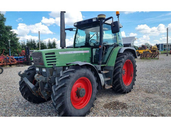 Farm tractor FENDT