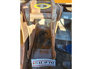 Excavator bucket