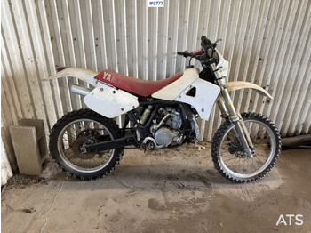 Motorcycle Enduro-tuned Yamaha YZ250 Rep. object: picture 2