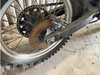Motorcycle Enduro-tuned Yamaha YZ250 Rep. object: picture 5