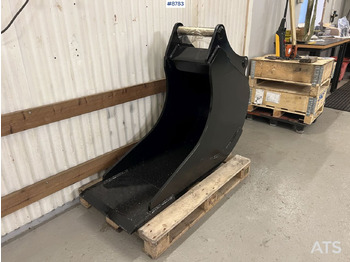 Excavator bucket