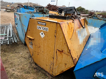 Storage tank
