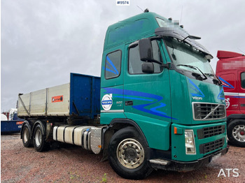Dropside/ Flatbed truck Volvo FH 520 6X4 Quick lock with flatbed: picture 2 Dropside/ Flatbed truck Volvo FH 520 6X4 Quick lock with flatbed: picture 2