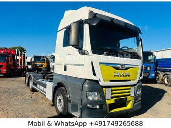 Container transporter/ Swap body truck MAN TGX 26.460