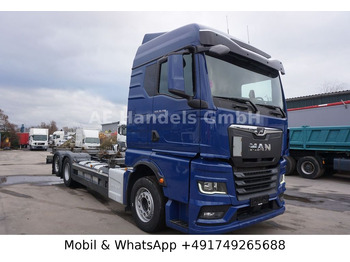 Cab chassis truck MAN TGX 26.510