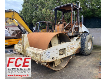 Roller CATERPILLAR CS563E