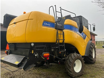 Combine harvester New Holland CX 6090 4wd: picture 5