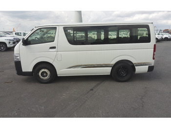 Lease a Toyota Hiace STANDARD ROOF 2.5L Diesel Manual Toyota Hiace STANDARD ROOF 2.5L Diesel Manual: picture 3