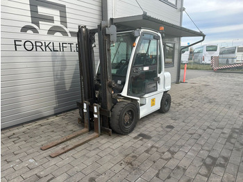 Diesel forklift NISSAN