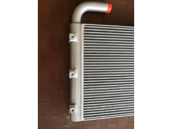 New Radiator Hitachi ZX 160LC3: picture 2