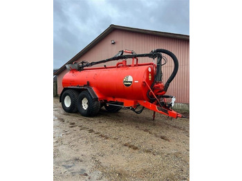 Slurry tanker