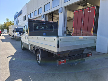 Panel van, Combi van IVECO Daily 35S12: picture 3