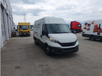 Passenger van IVECO Daily 35S14V: picture 2